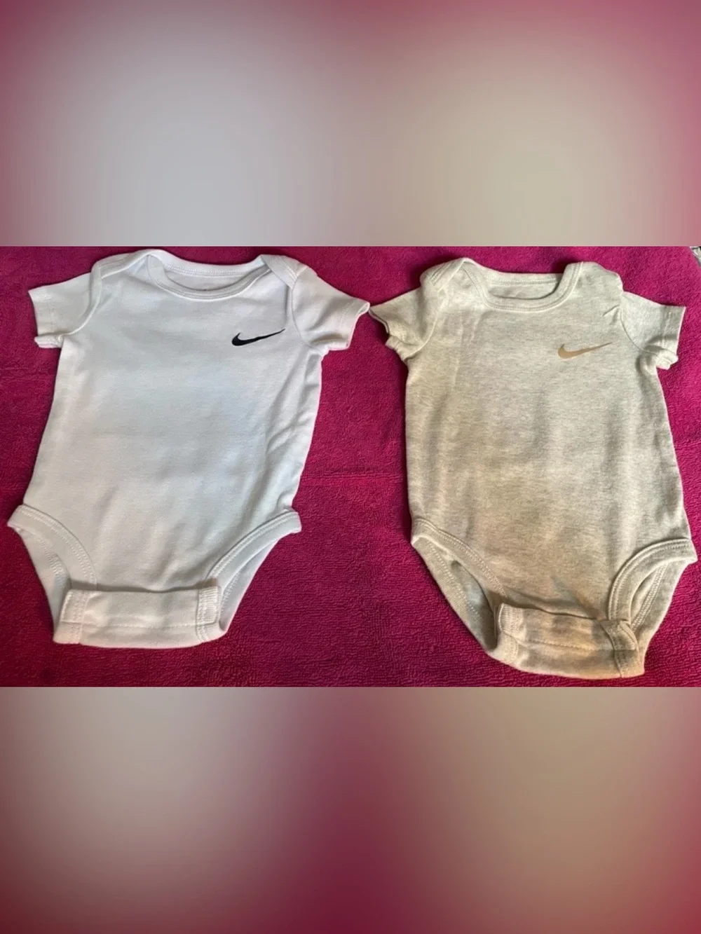 Infant Nike Lot (0-6 month)